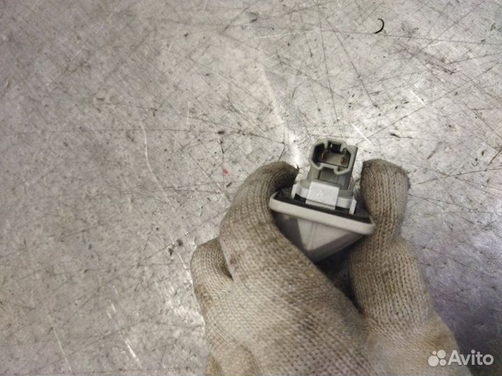 Фонарь подсветки номера левый Toyota Corolla E12