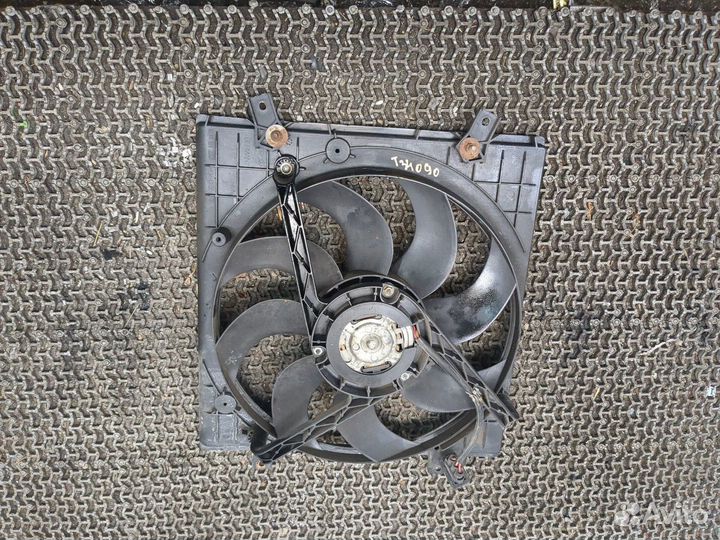 Вентилятор радиатора Skoda Fabia, 2003