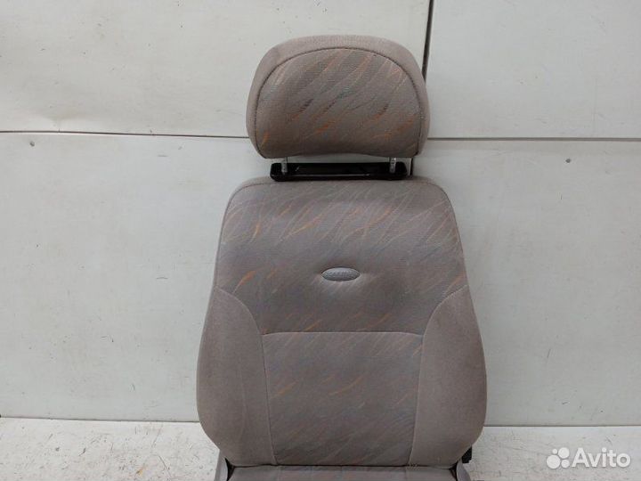 Сиденье переднее правое LADA Kalina 1.4 2010