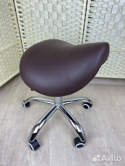 Стул-седло без спинки