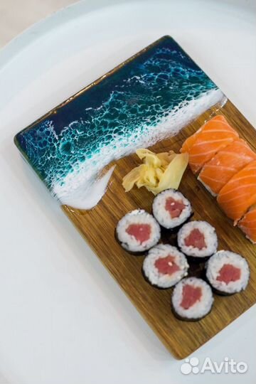 Доска из эпоксидной смолы для подачи