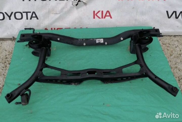 Подрамник задний skoda yeti 1,2