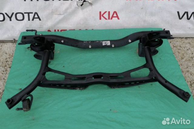 Подрамник задний skoda yeti 1,2