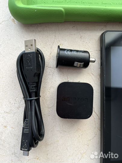 Планшет Amazon Fire HD 6 8GB + защитный чехол