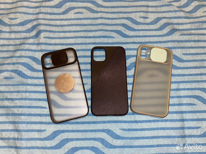 Чехлы на телефон iPhone 11