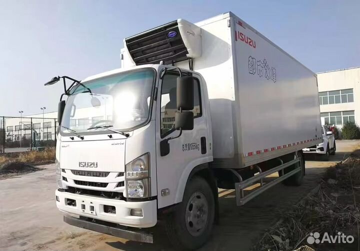 Isuzu Elf, 2024