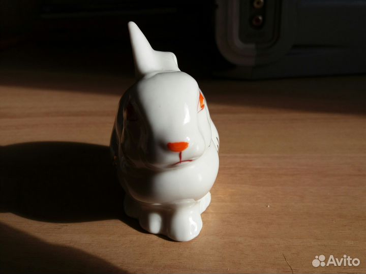 Фарфор. Зайчик. Винтаж. зхк Полонное 70-е