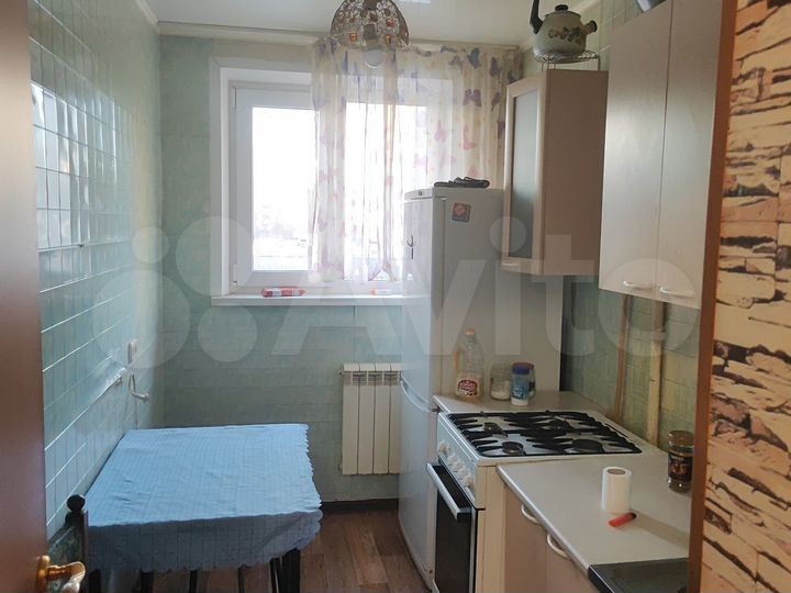 2-к. квартира, 43 м², 3/9 эт.