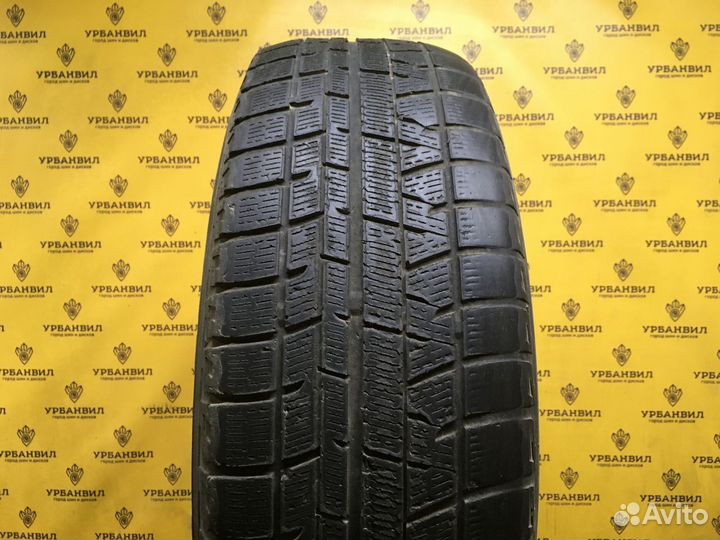 Yokohama Ice Guard IG50 215/65 R16 98Q