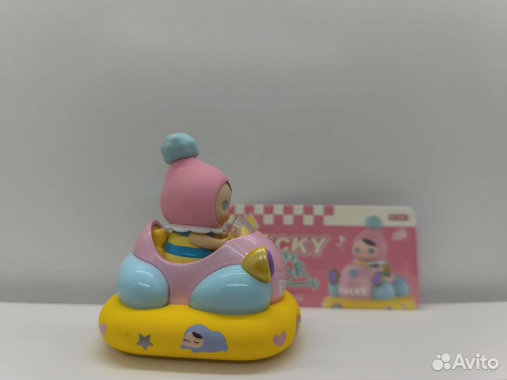 Pop Mart фигурка Pucky