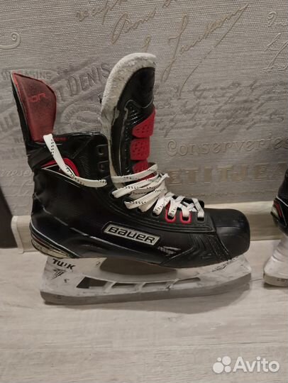 Хоккейные коньки bauer 1x размер 8D