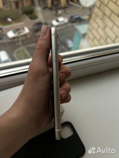 iPhone 11, 256 ГБ