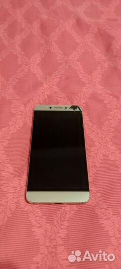 LeEco Le 2 X620, 2/16 гб