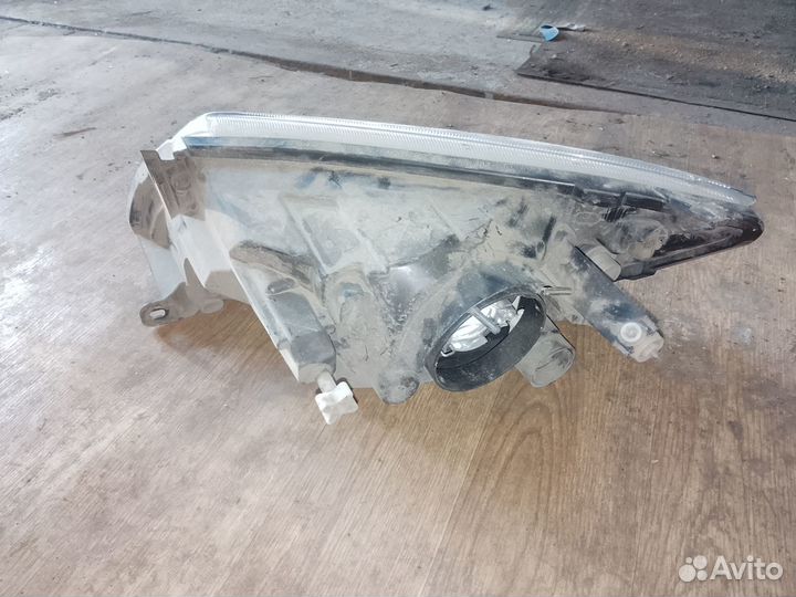 Фара правая лада гранта