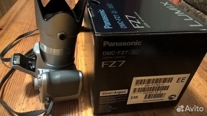 Panasonic DMC-FZ7 Lumix Leica фотоаппарат цифровой