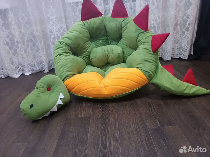 Детское кресло