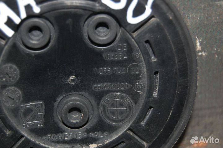 Эмблема передняя - BMW 5 F10