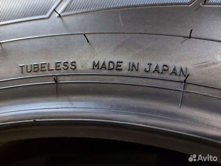 Dunlop SP Sport Maxx 050 235/65 R18 106V