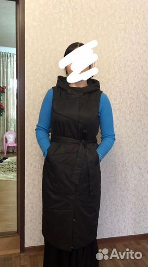 Безрукавка женская длинная