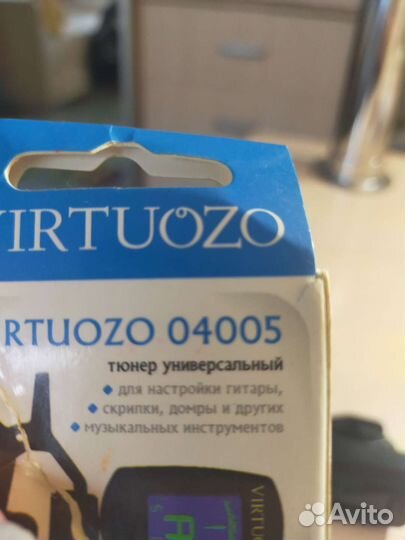 Тюнер для настройки гитары, скрипки, домры