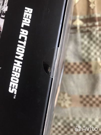 Атака Титанов. Фигурка Леви Аккермана