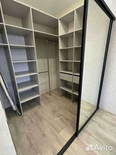 Библиотека на заказ в Санкт-Петербурге