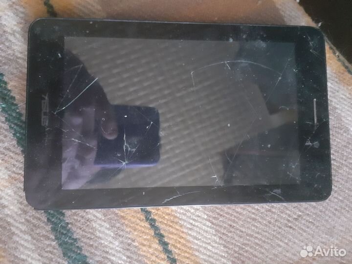 Планшет и телефоны