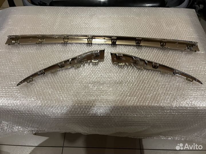 Хром накладки бампера Mercedes W205 рестайл новые