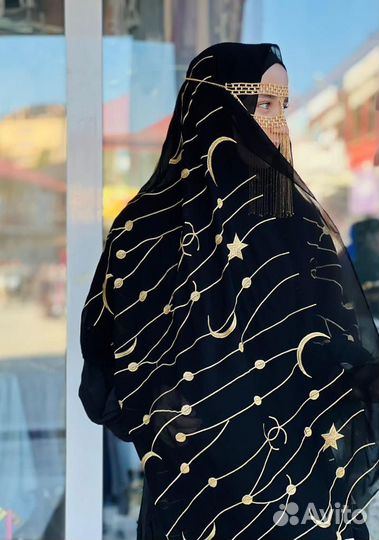 Женские шарфы и платки