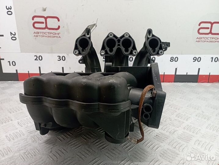 Коллектор впускной для Volkswagen Golf 4