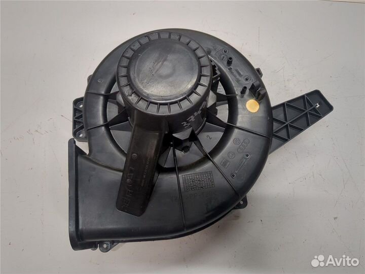 Двигатель отопителя Volkswagen Polo, 2005