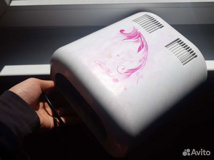 Уф лампа для ногтей