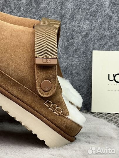 Тапочки Угги UGG Goldenstar Clog