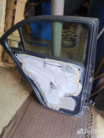 Дверь задняя левая honda accord 7