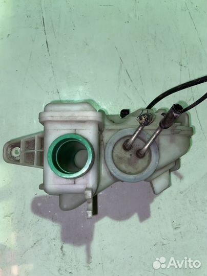 Бачок омывателя Mercedes gls gle x166 w166