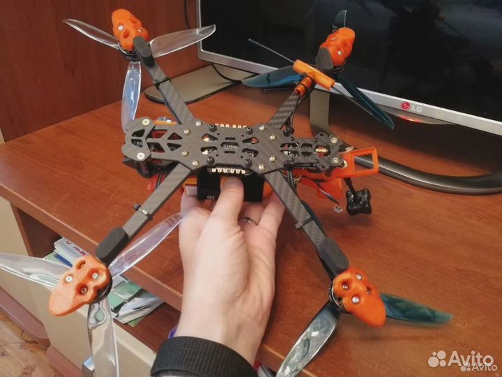 FPV квадрокоптер 7 дюймов