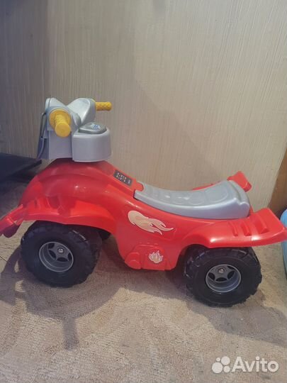 Детская машинка каталка