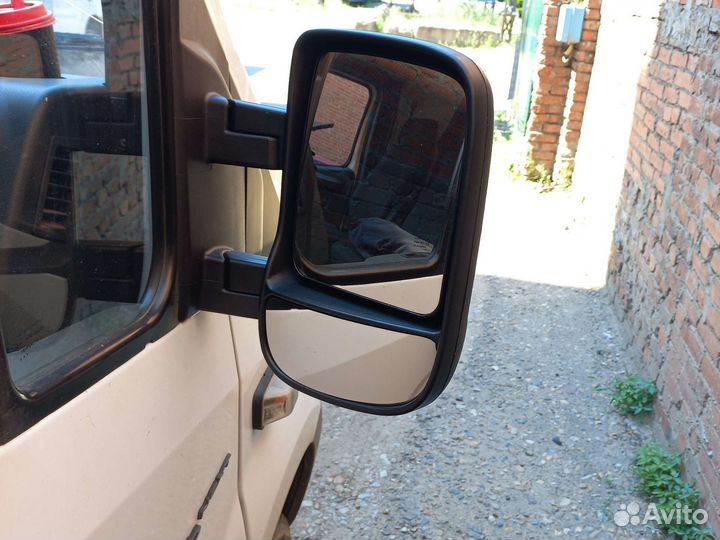 Продам зеркало заднего вида правое на газель некст