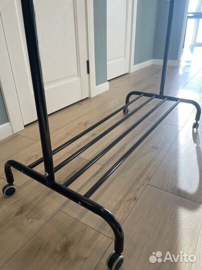 Вешалка напольная