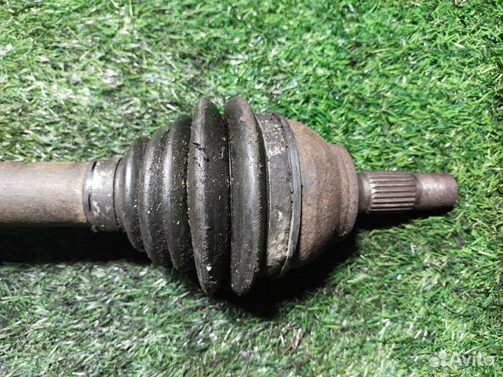 Полуось правая передняя Citroen Berlingo