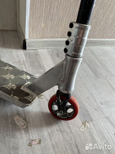 Трюковой самокат кастом