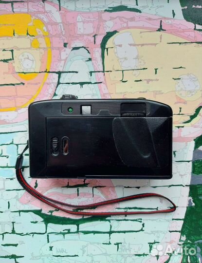 Skina SK-107 плёночный фотоаппарат