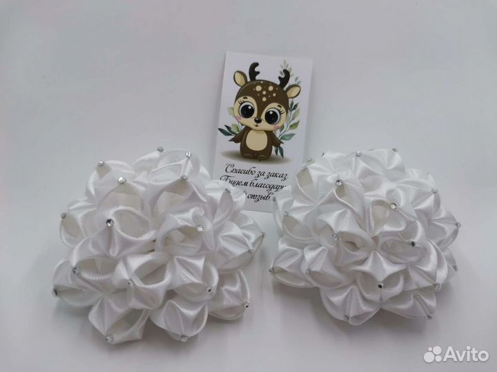 Белые бантики для волос