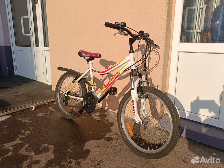 Детский скоростной велосипед бу 20