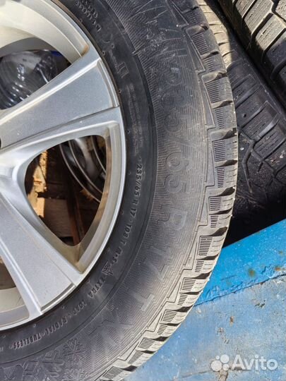 Зимняя резина с дисками r17