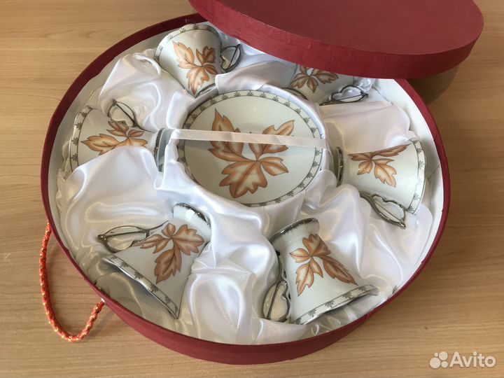 Кофейный сервиз на шесть персон