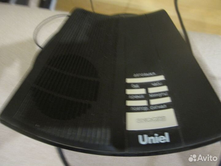 Радио часы будильник Uniel UTR-28GKx