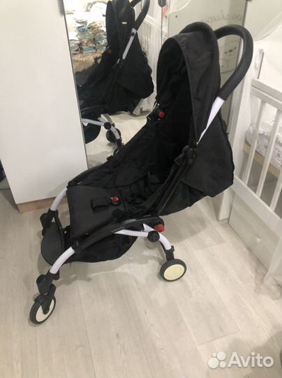 Прогулочная коляска yoya