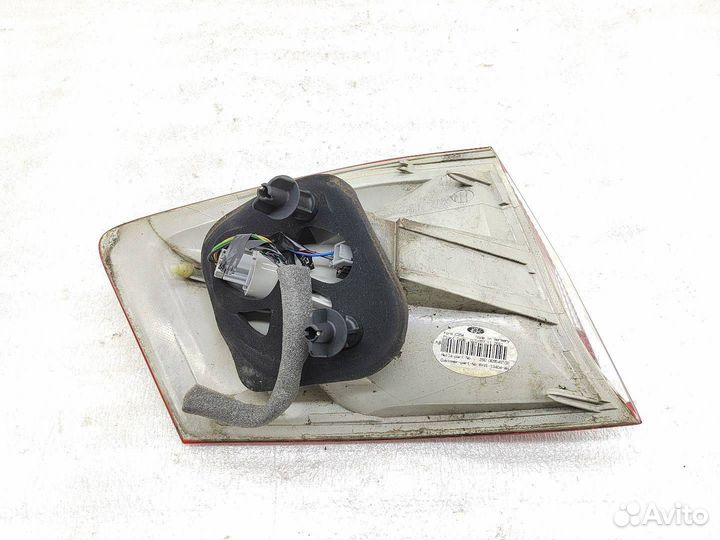 Фонарь задний правый Ford Kuga CBV 2011