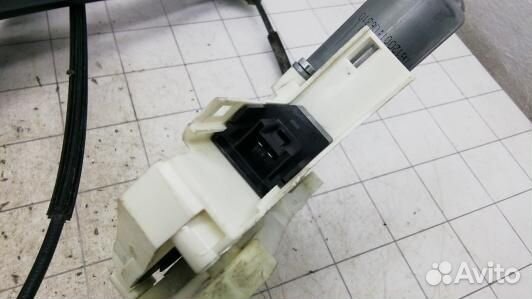 Стеклоподъемник задний левый audi A8 D4 (1BA09FK01